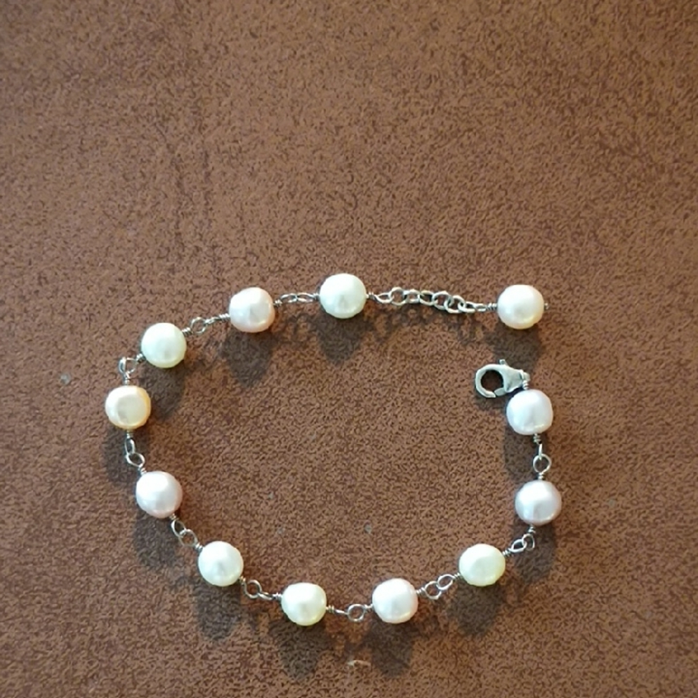 Multi-Color Silver Pearl Bracelet